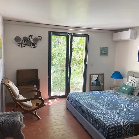 Chambre Superieur Grand Lit Quarto em Acomodações Particulares Pierrelatte