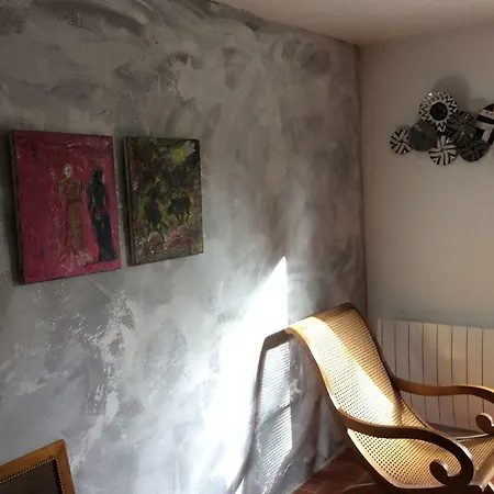 Chambre Superieur Grand Lit Pierrelatte